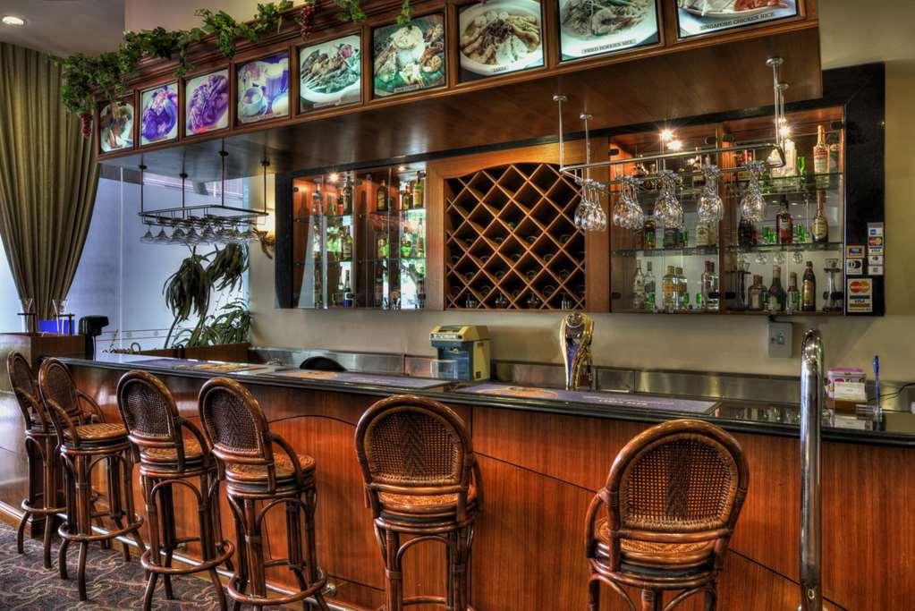 Orchard Grand Court Aparthotel Singapore Restaurant photo